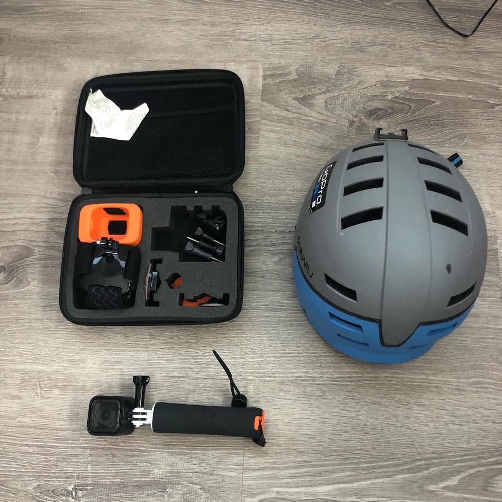 GoPro with set